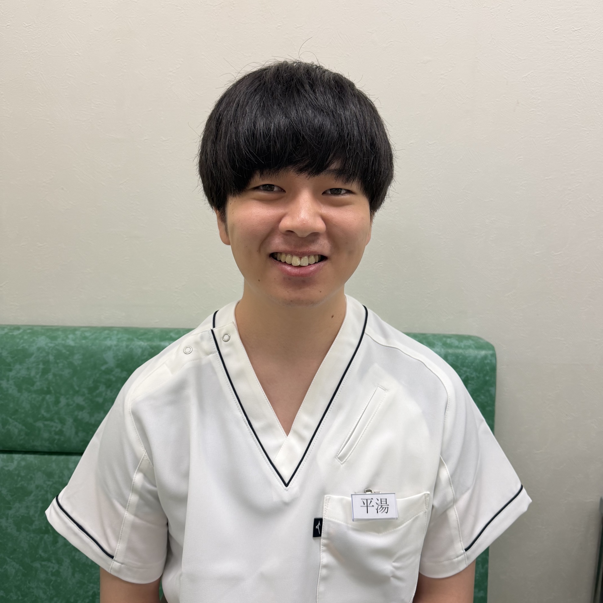 鍼灸師の新しいスタッフ　平湯先生　整形外科勤務経験あり