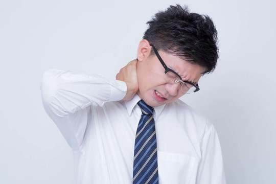 寝違えに悩む方